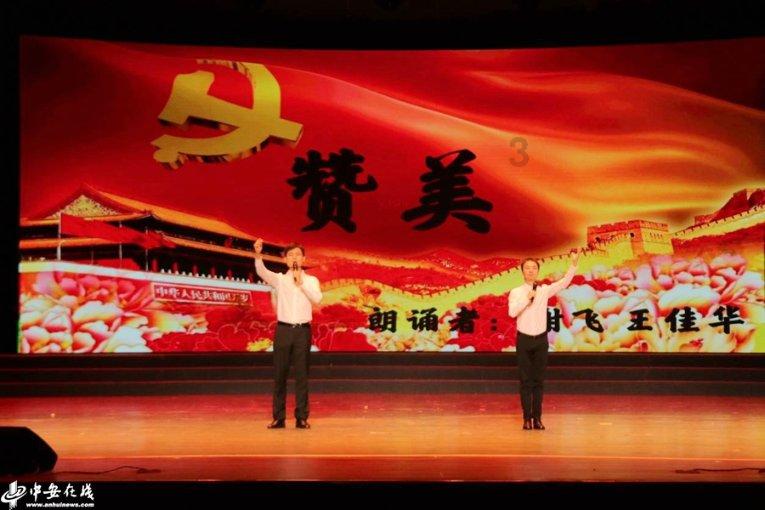 逃出诡异古宅
