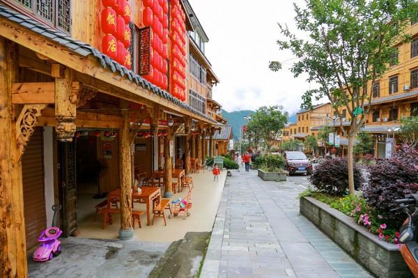 依依股份:近期纸浆价格走势相对平稳